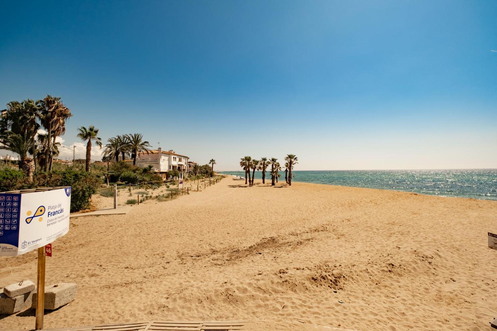 Encantador Apto En La Playa โกมาร์รูกา ภายนอก รูปภาพ
