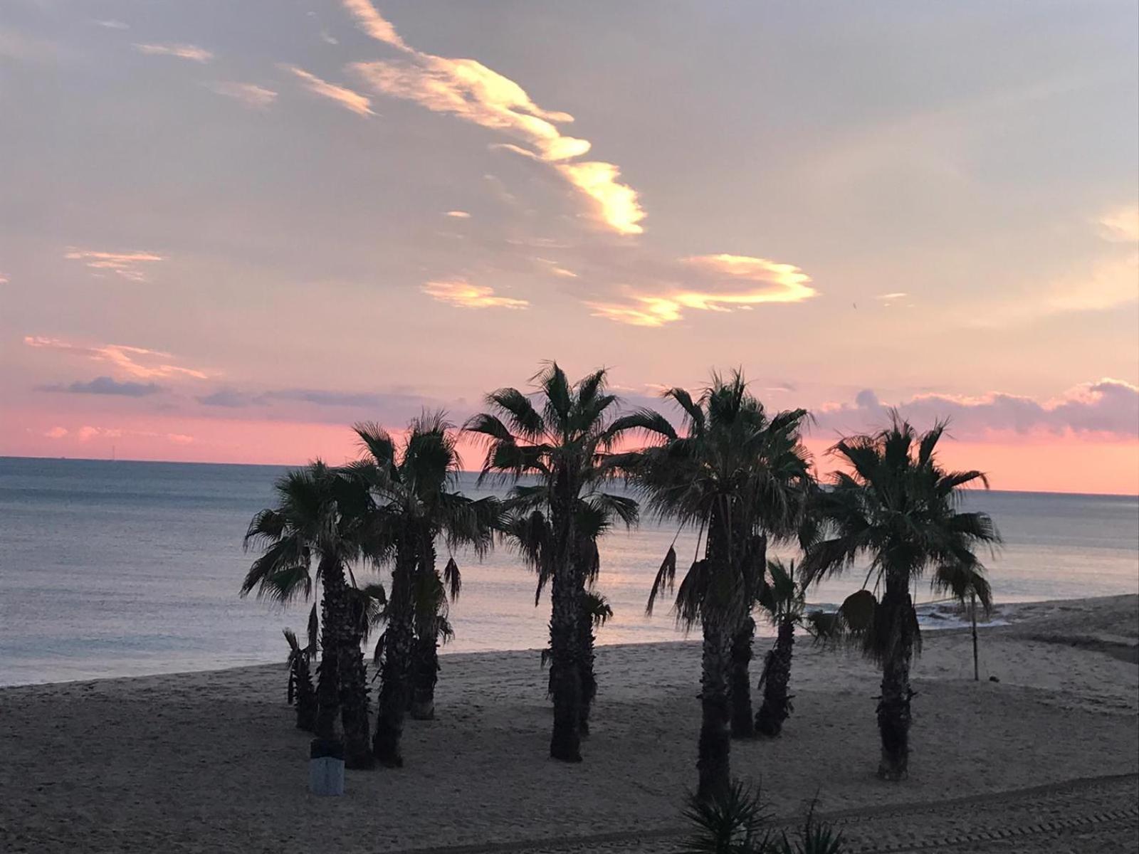 Encantador Apto En La Playa โกมาร์รูกา ภายนอก รูปภาพ